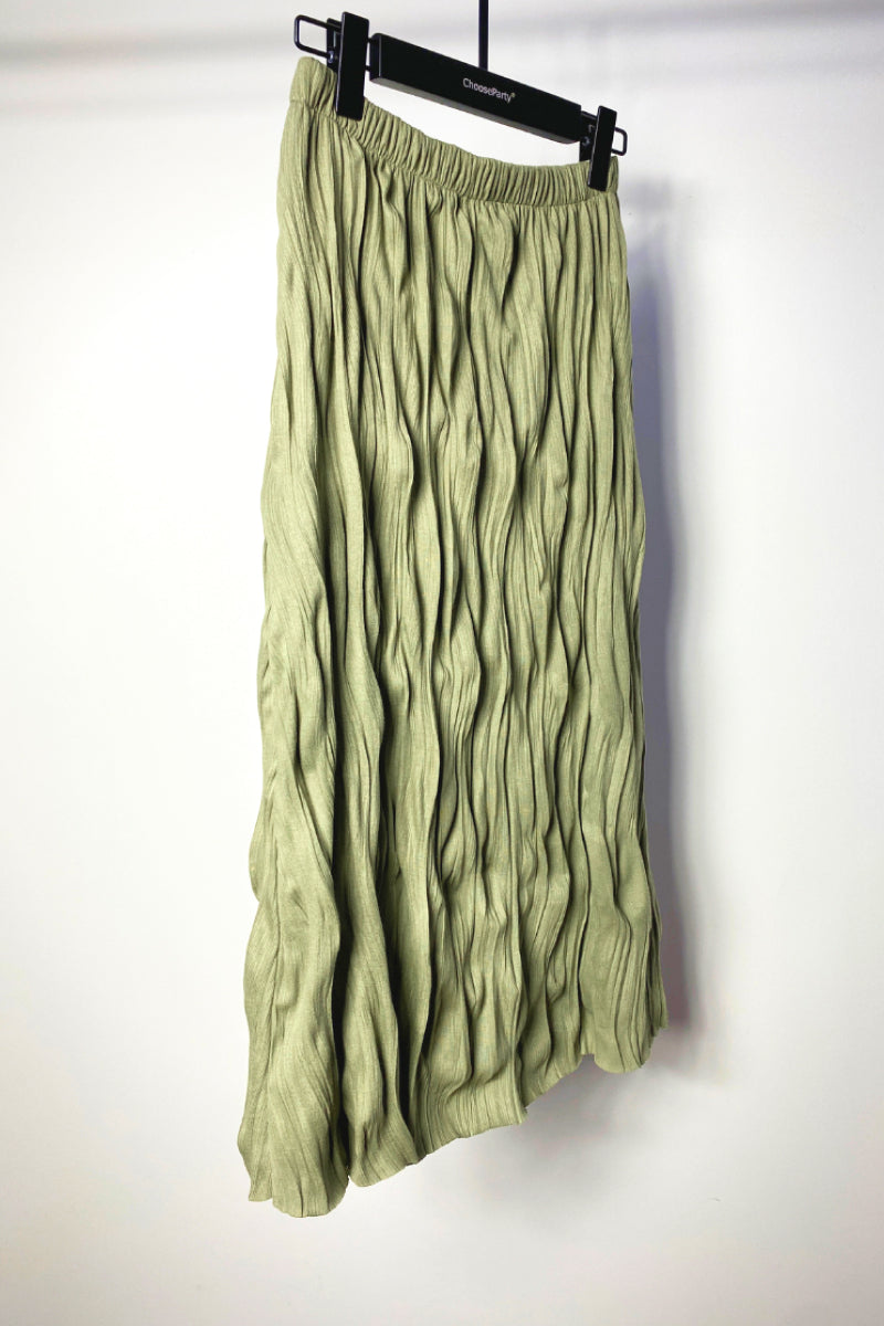 Pleated Below-the-Knees Length Skirt