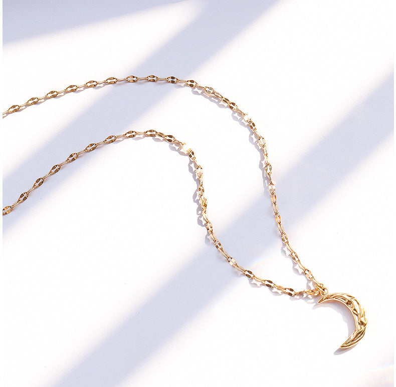 Hammered Moon Pendant Necklace Gold / Silver
