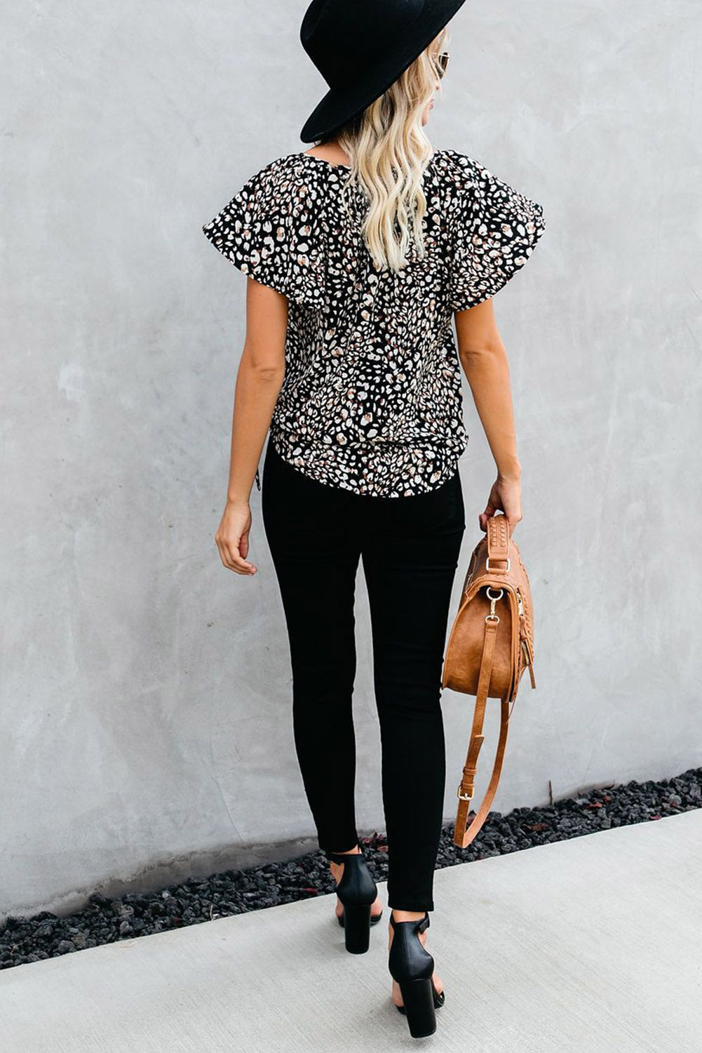 V-Neck Print Fluttering Blouse
